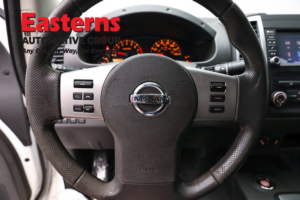 Used 2021 Nissan Frontier SV AWD/4WD image 10
