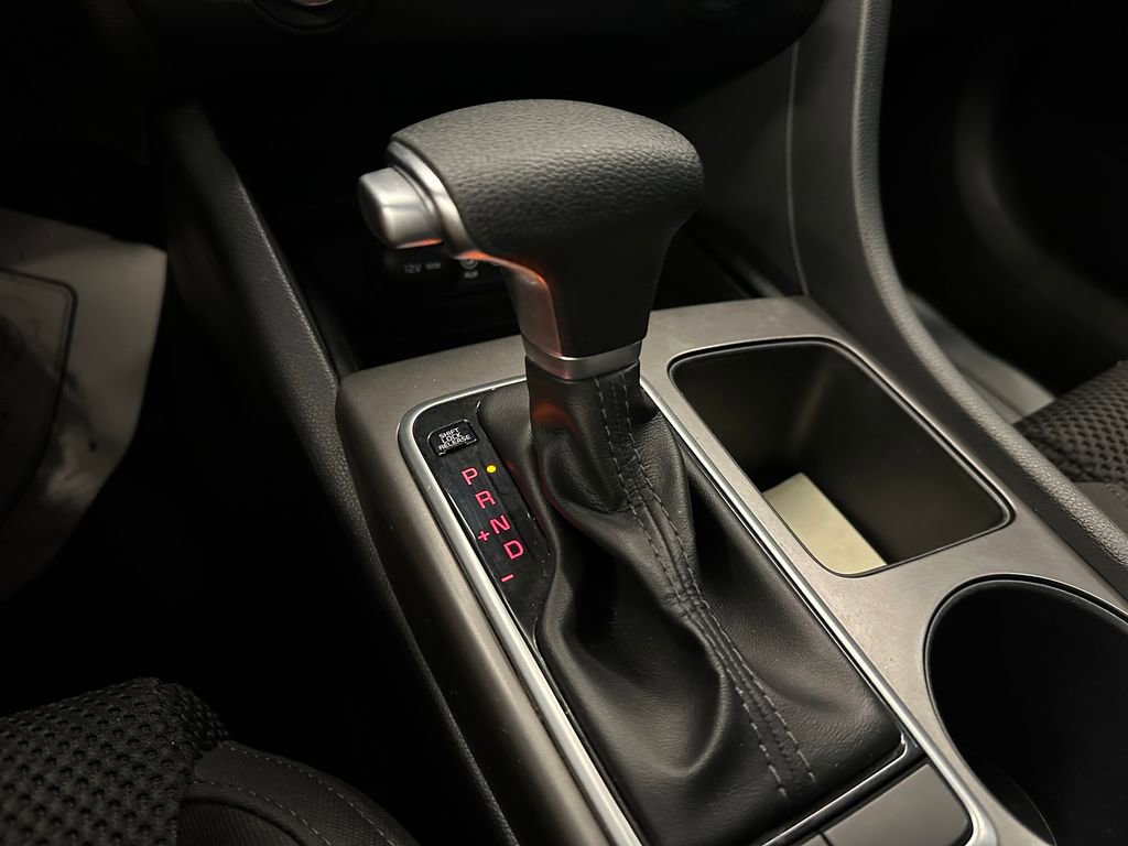 Used 2019 Kia Optima LX FWD image 16