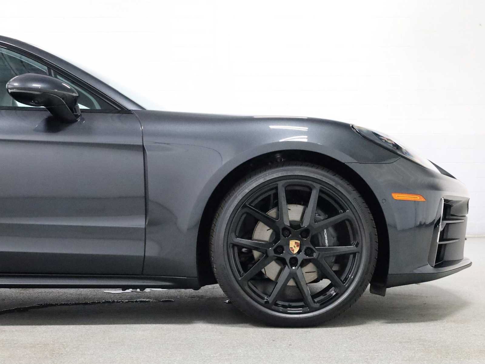 New 2026 Porsche Panamera 4 AWD/4WD image 11
