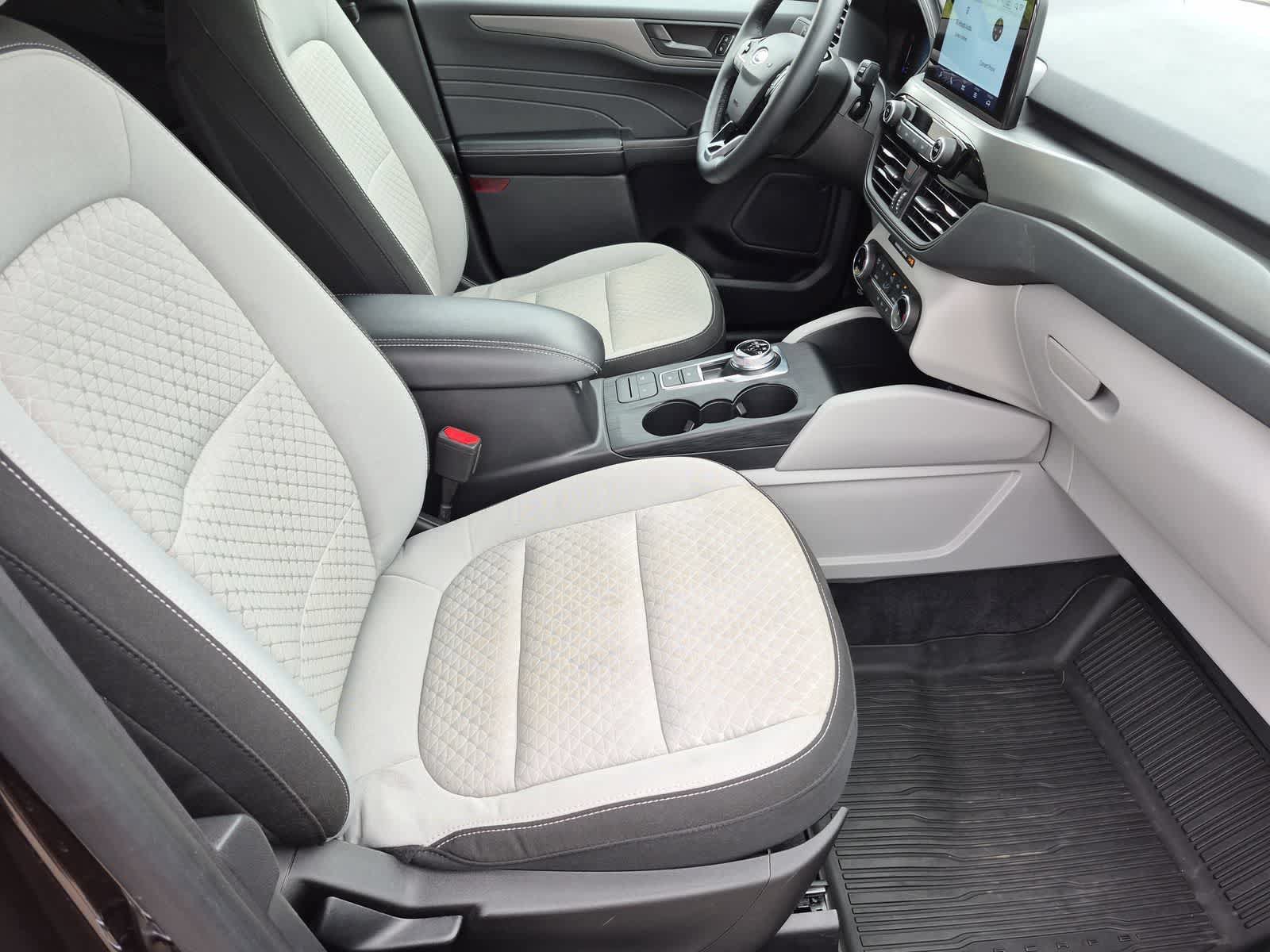 Used 2023 Ford Escape Active AWD/4WD image 21
