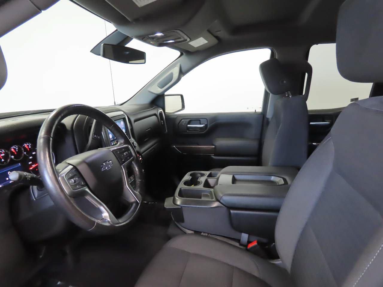Used 2020 Chevrolet Silverado 1500 RST w/ All-Star Edition AWD/4WD image 8