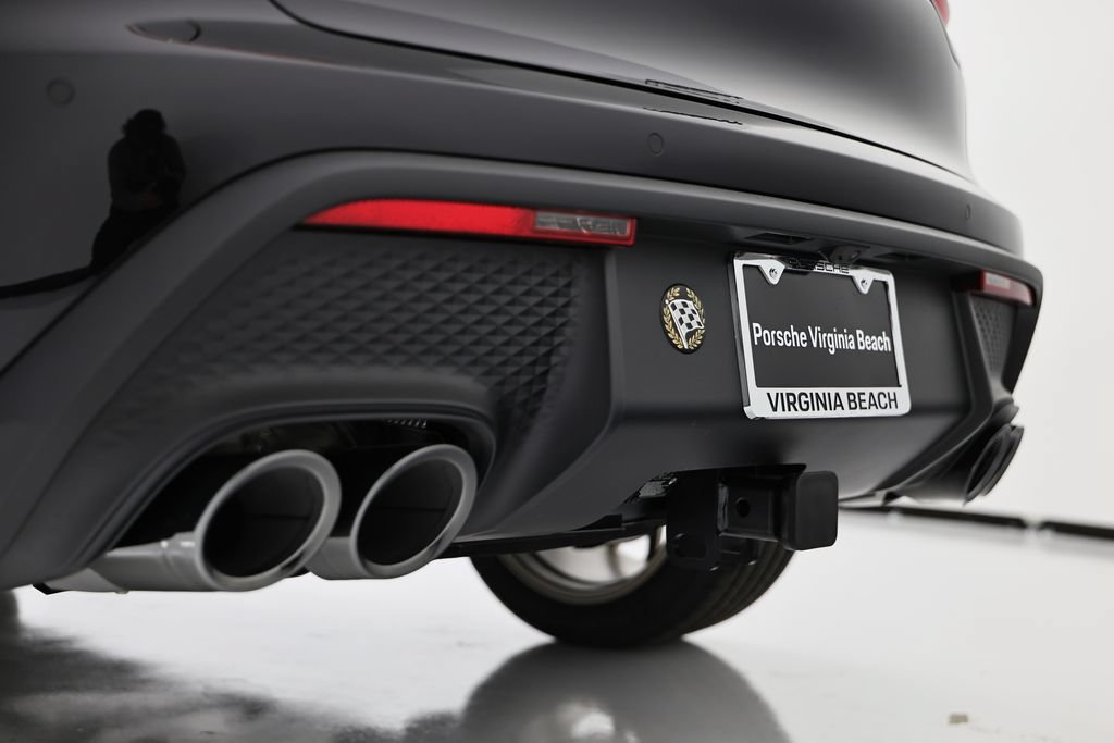New 2026 Porsche Macan Turbo AWD/4WD image 15