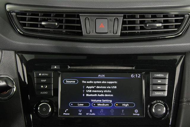 Certified 2020 Nissan Rogue SL w/ Premium Package FWD image 9