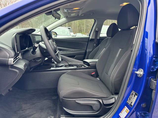Used 2022 Hyundai Elantra SEL w/ Preferred Accessory Package image 7