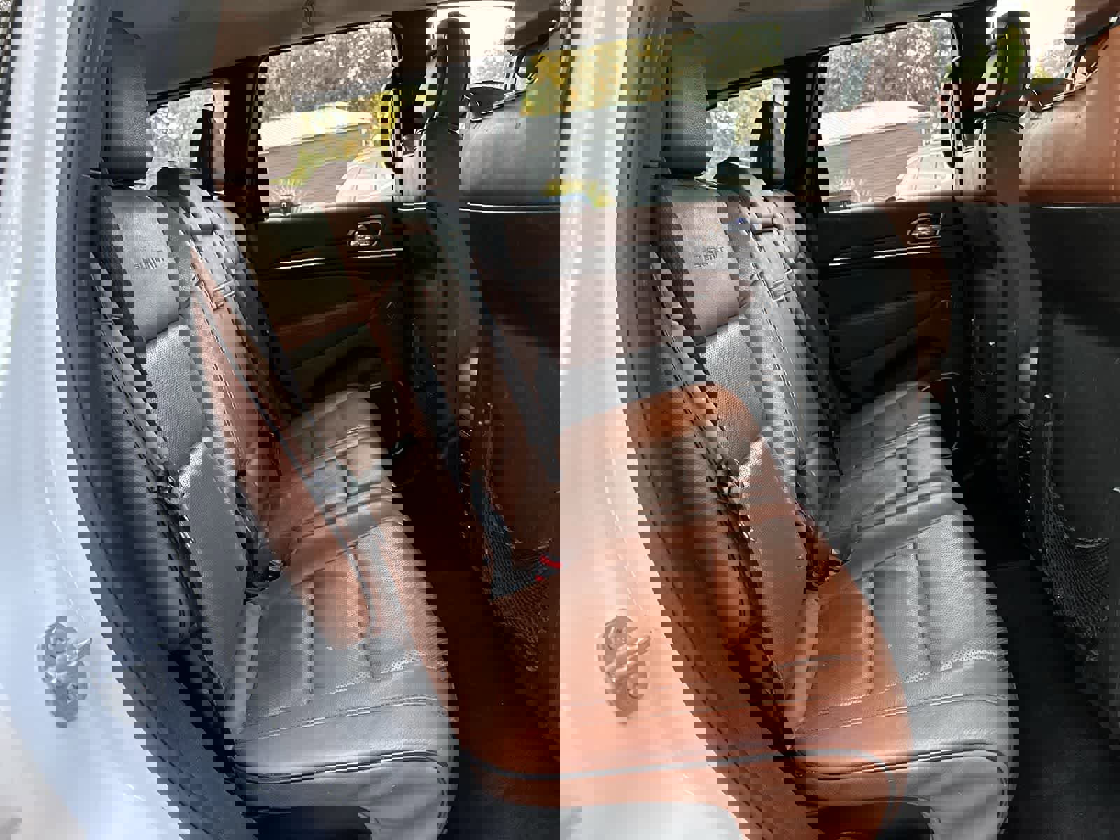 Used 2016 Jeep Grand Cherokee Summit w/ Trailer Tow Group IV image 12