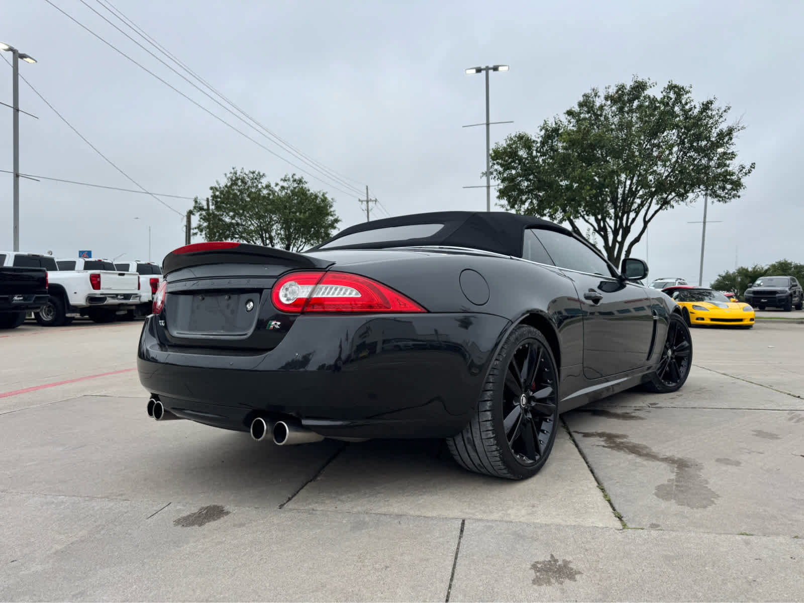 Used 2011 Jaguar XKR R RWD image 3