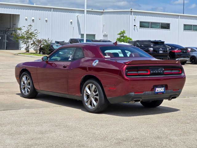 Used 2020 Dodge Challenger SXT w/ Plus Package AWD/4WD image 5