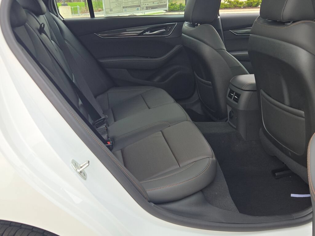 New 2026 Cadillac CT5 Sport w/ Technology Package AWD/4WD image 9