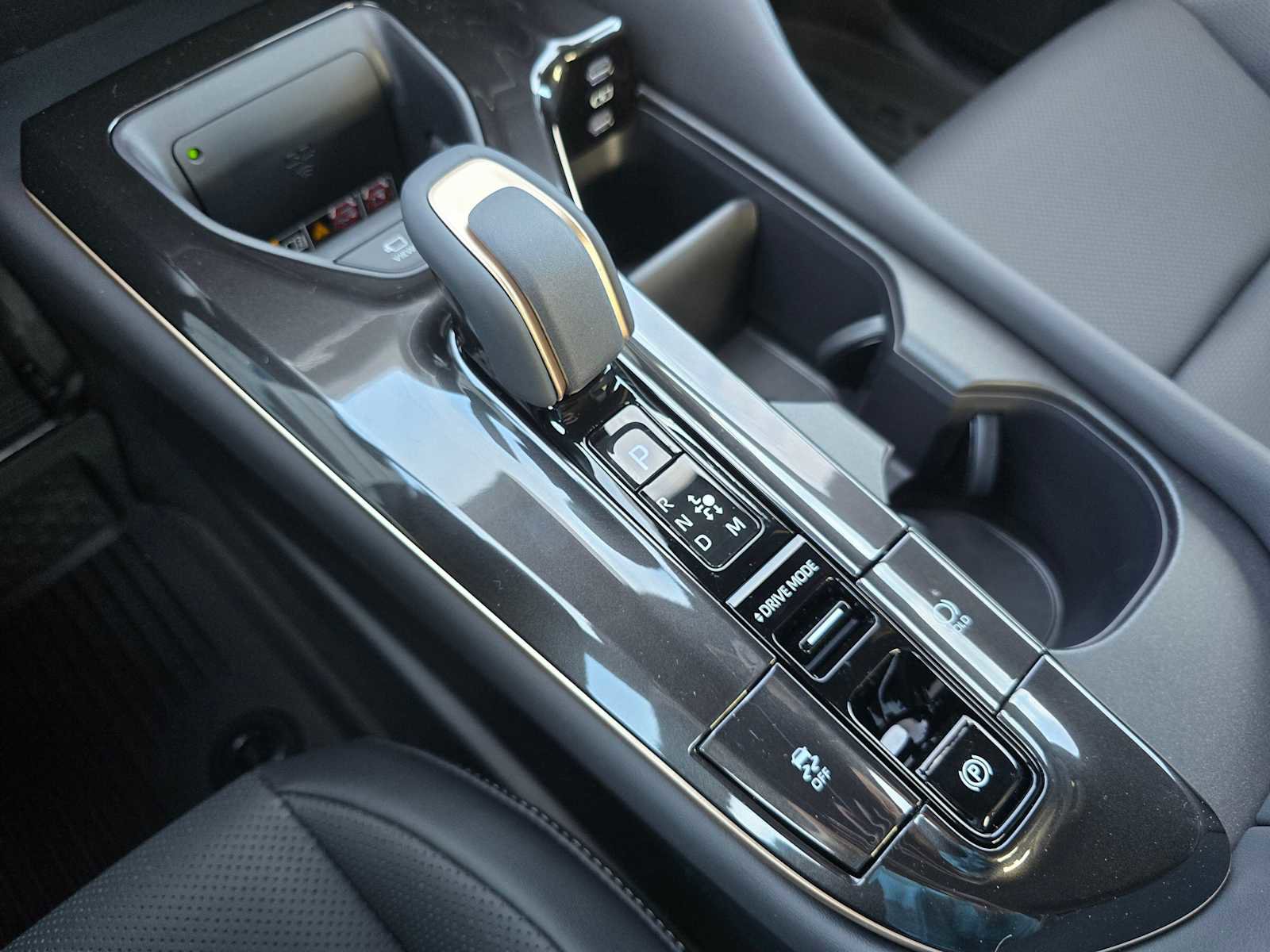 New 2026 Toyota Crown Platinum image 37