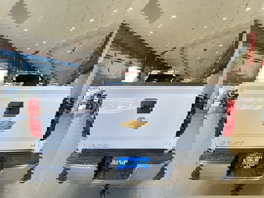 Used 2018 Chevrolet Silverado 1500 LT image 25