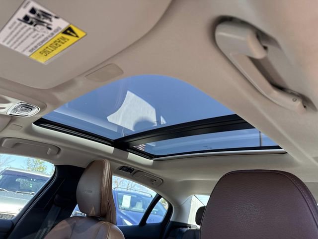 Used 2020 Volvo S60 T5 Inscription image 16