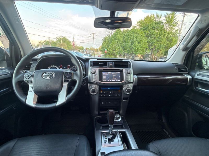 Used 2017 Toyota 4Runner Limited AWD/4WD image 16