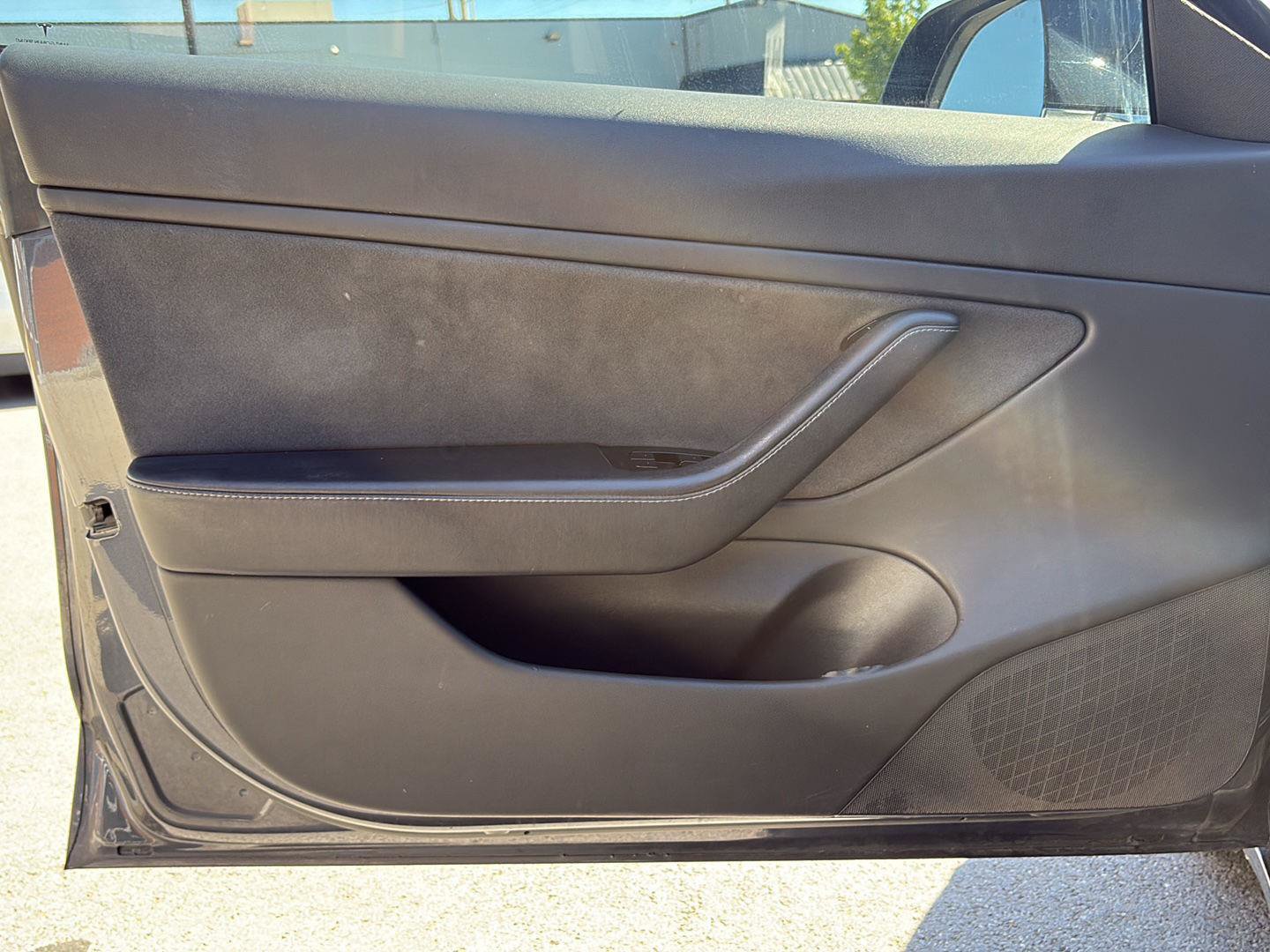 Used 2018 Tesla Model 3 Long Range AWD/4WD image 14