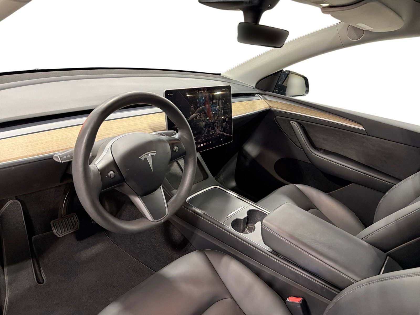 Certified 2022 Tesla Model Y Long Range AWD/4WD image 9