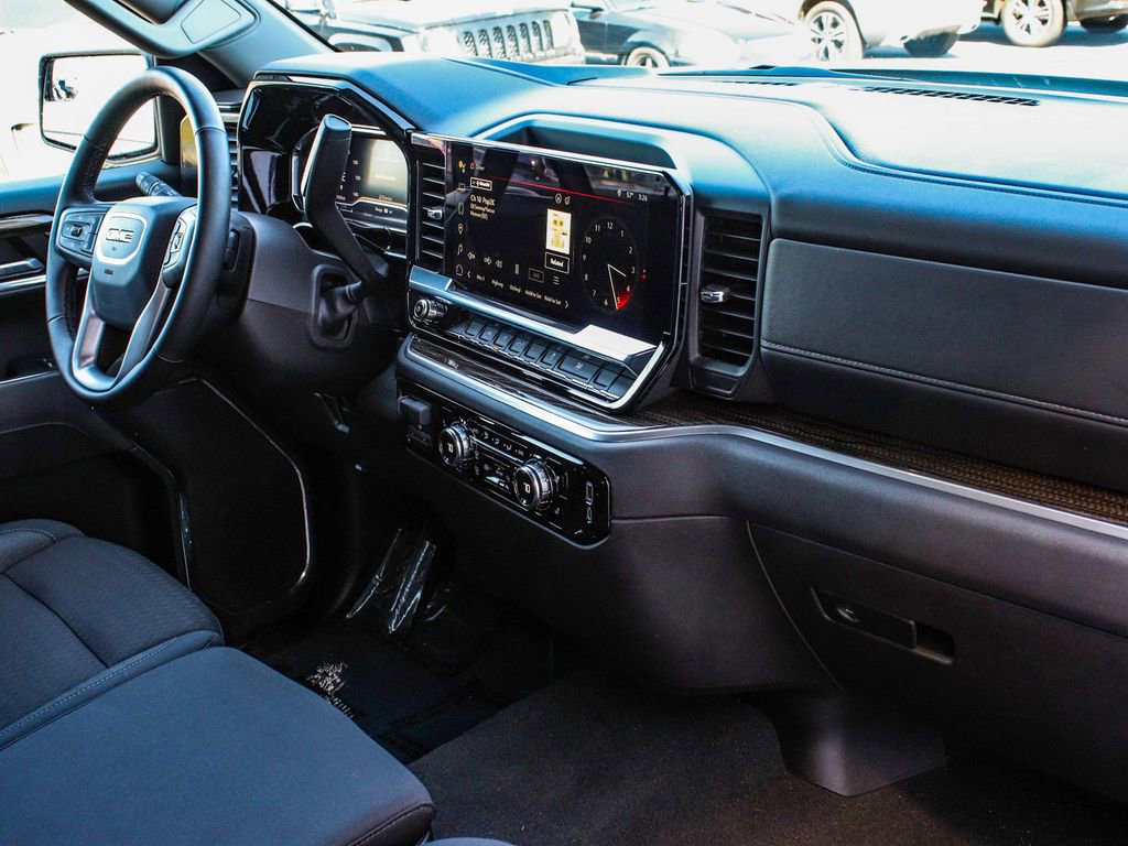 Used 2025 GMC Sierra 1500 Elevation AWD/4WD image 39