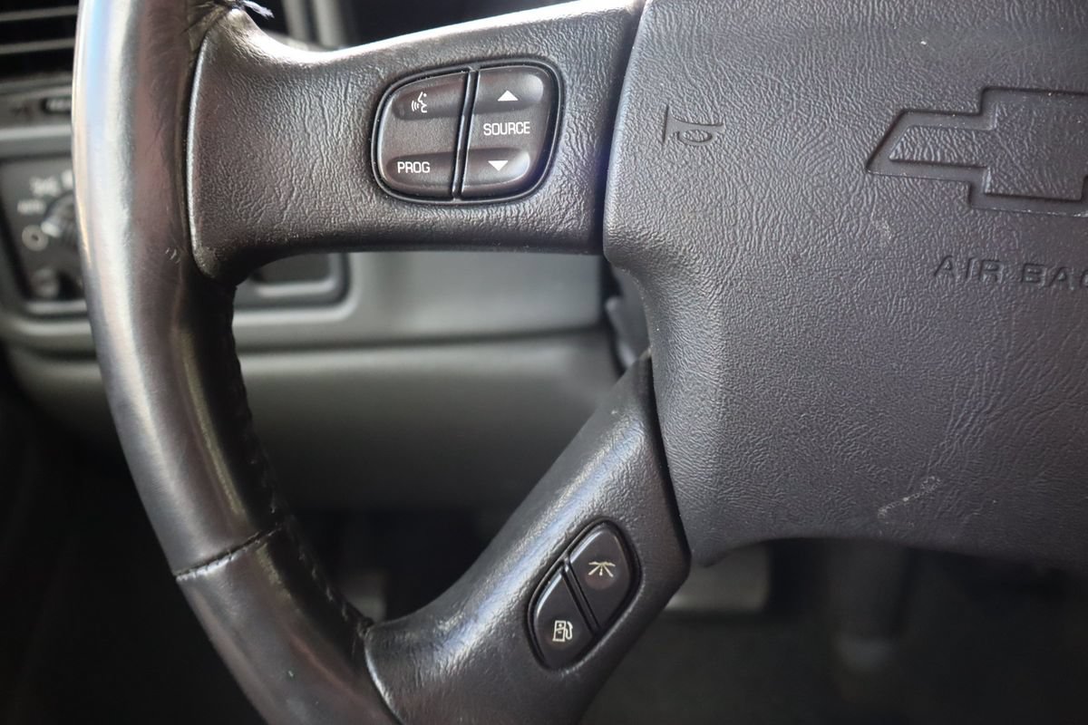 Used 2004 Chevrolet Silverado 3500 LS w/ Heavy-Duty Power Package RWD image 30
