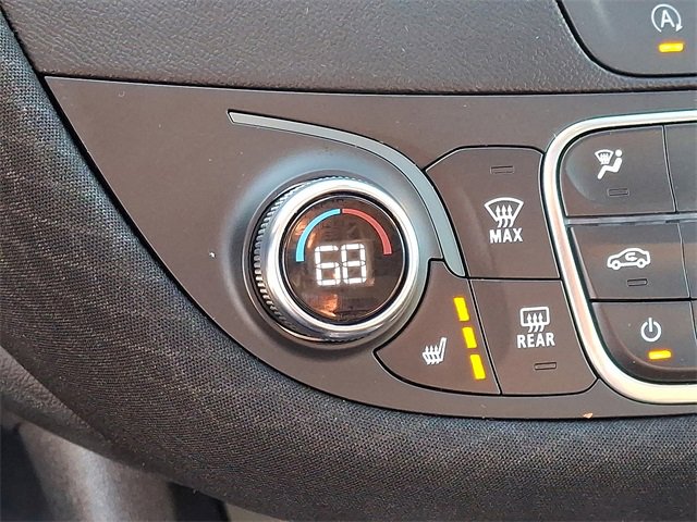 Used 2024 Chevrolet Malibu LT image 24