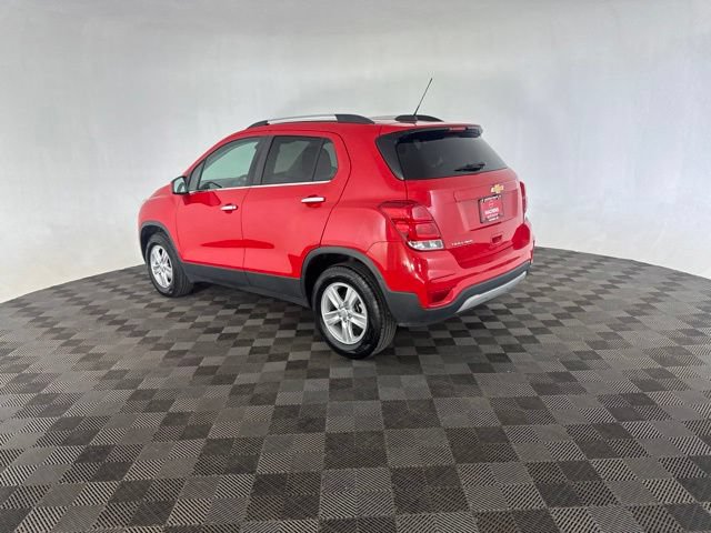 Used 2018 Chevrolet Trax LT w/ Sun & Sound Package AWD/4WD image 7