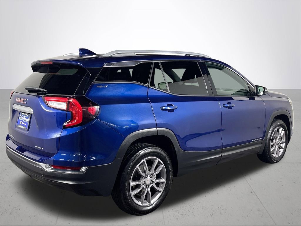 Used 2023 GMC Terrain SLT image 6