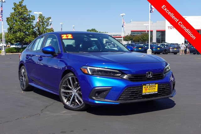 Used 2022 Honda Civic Touring image 2