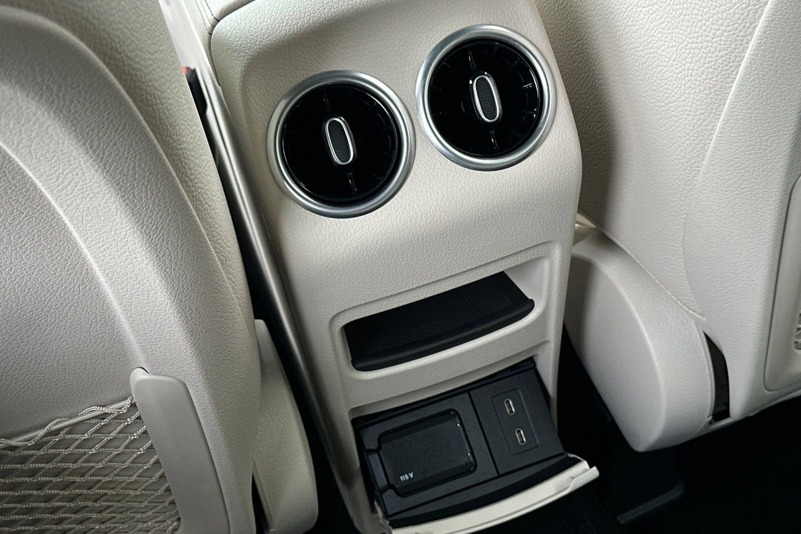 New 2026 Mercedes-Benz GLB 250 image 23