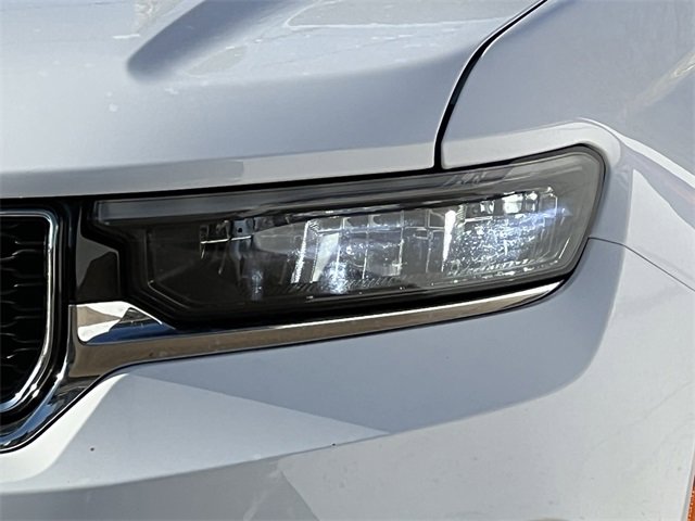 Used 2024 Jeep Grand Cherokee Limited image 46