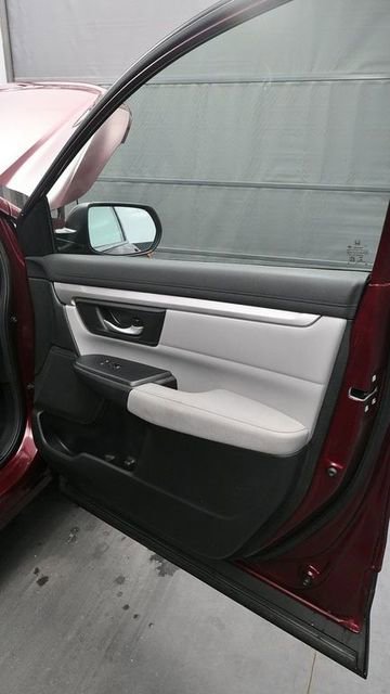 Used 2019 Honda CR-V LX image 16