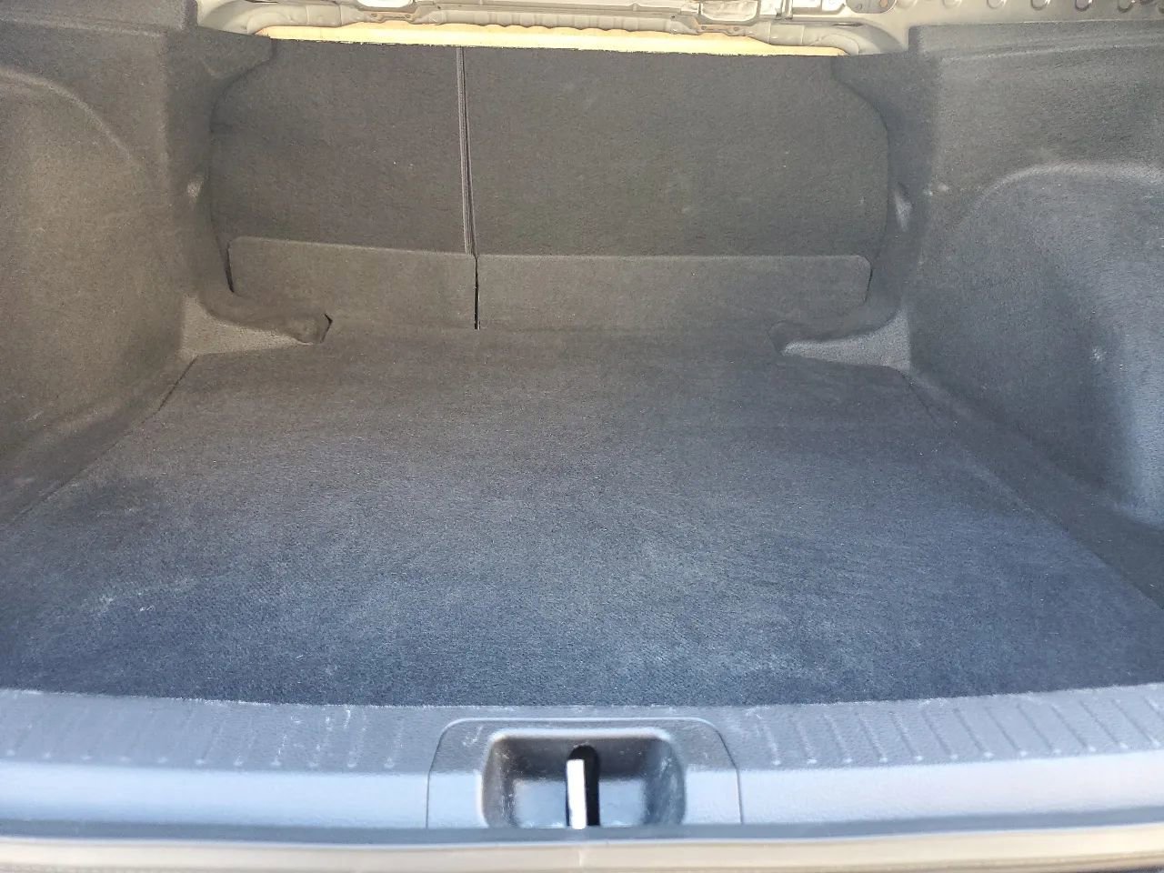 Used 2023 Toyota Corolla LE image 39