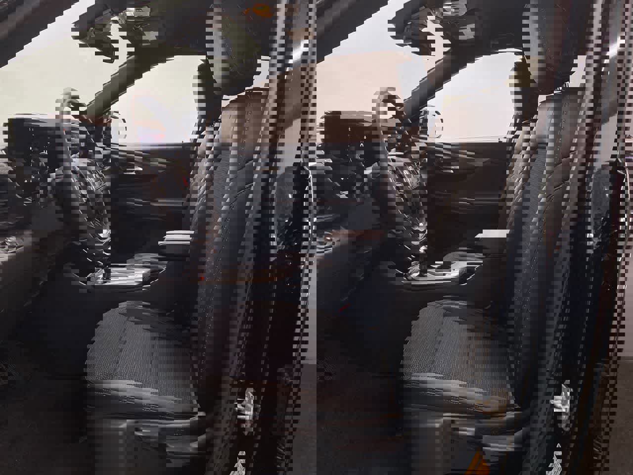 Used 2024 Buick Envista Preferred image 13