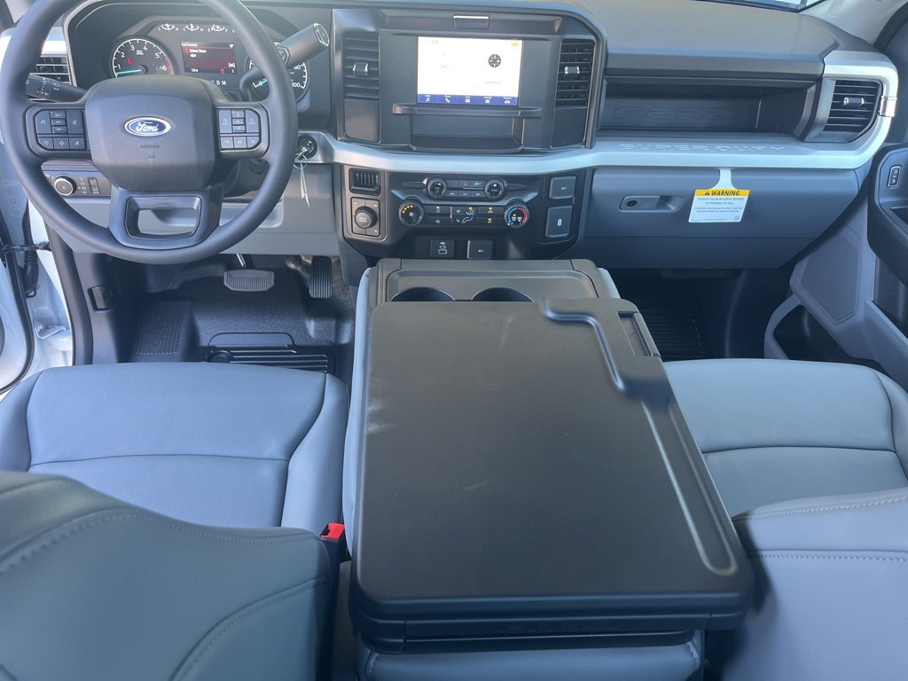 New 2026 Ford F250 XL w/ XL Chrome Package image 15
