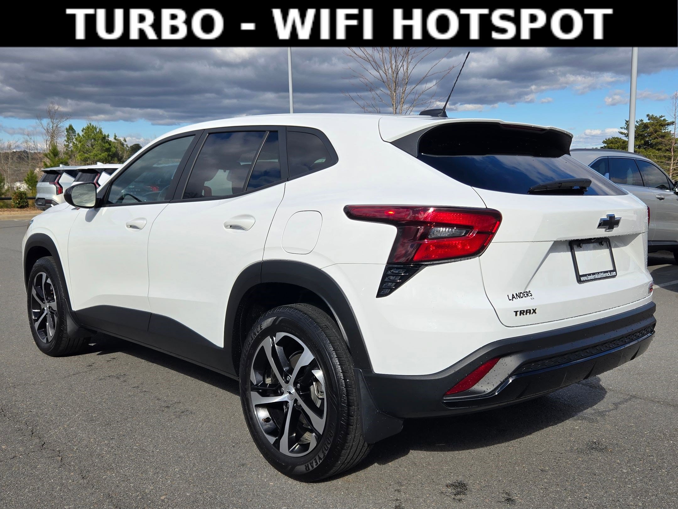 Used 2024 Chevrolet Trax RS image 5