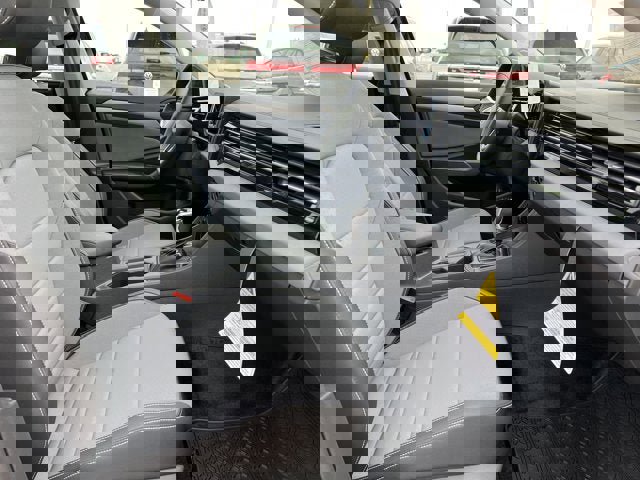 New 2025 Volkswagen Jetta SE image 32