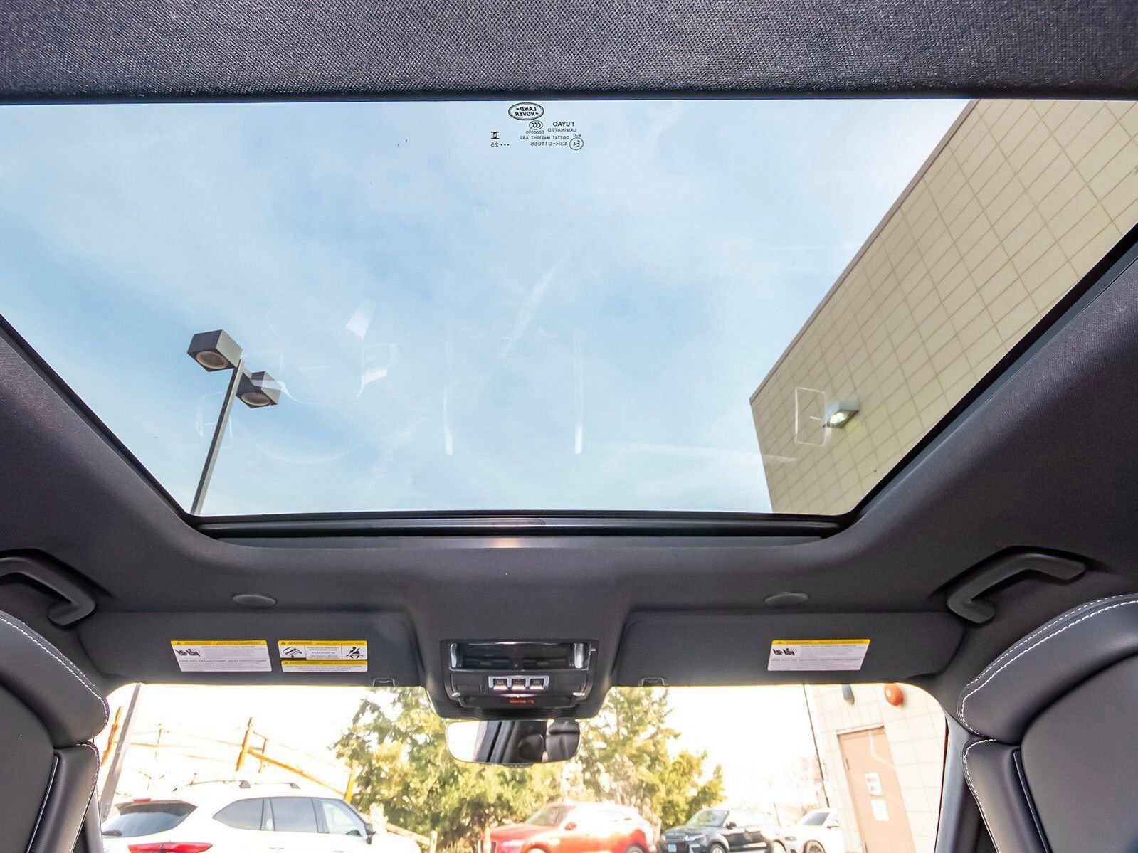 New 2026 Land Rover Discovery Limited Edition image 51