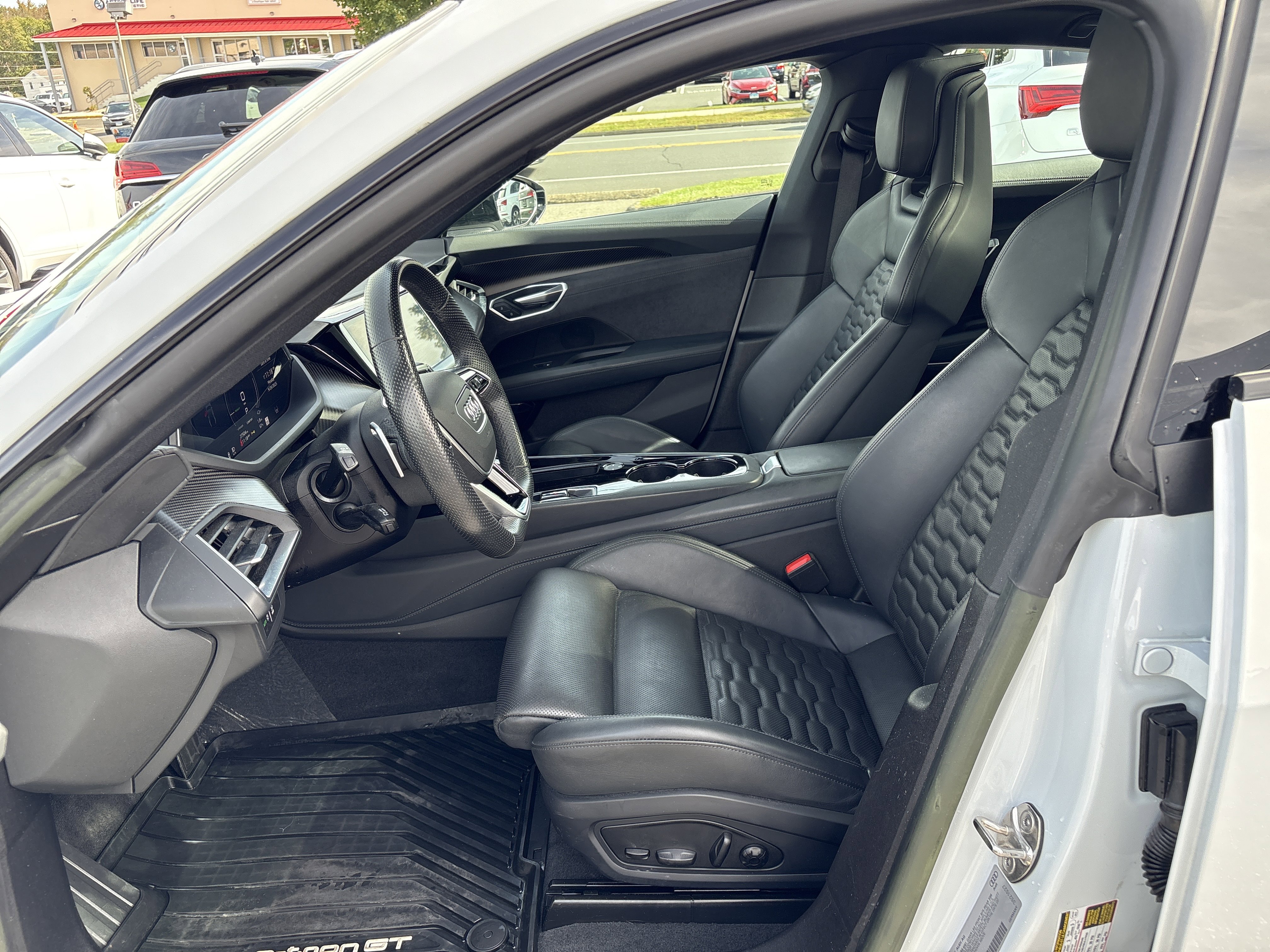 Certified 2023 Audi e-tron GT Premium Plus w/ Performance Package image 6