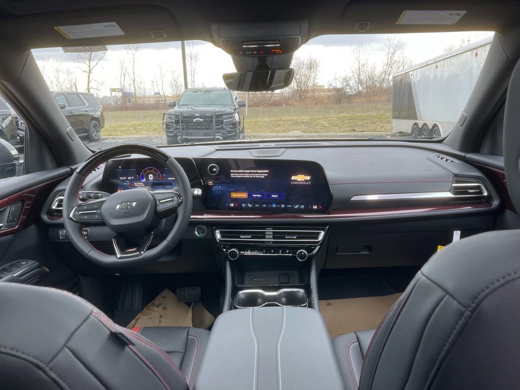 New 2026 Chevrolet Traverse RS w/ LPO, Floor Liner Package image 24