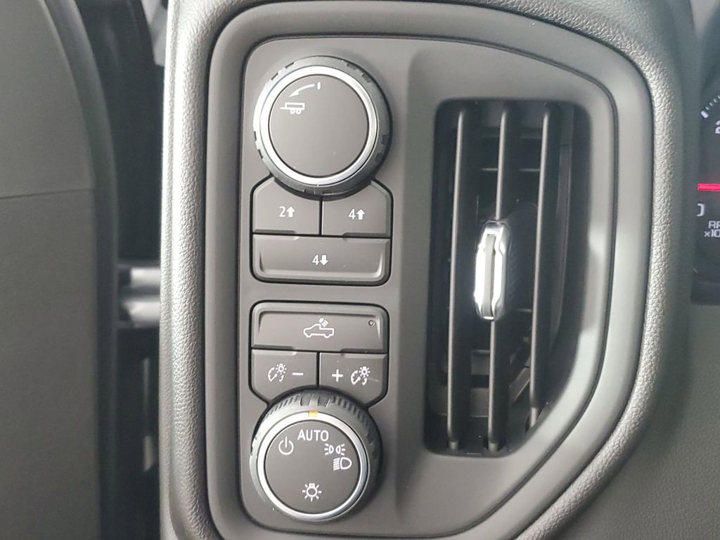 New 2026 Chevrolet Silverado 2500 Custom image 24