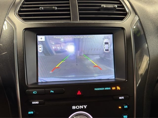Used 2019 Ford Explorer Limited w/ Ford Safe & Smart Package AWD/4WD image 9