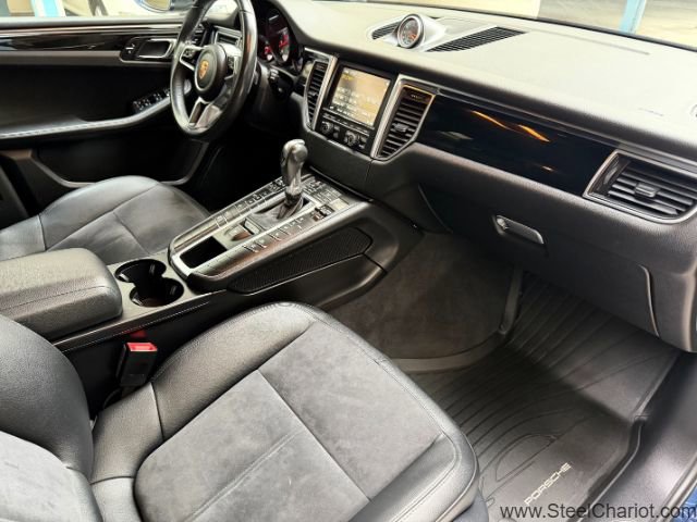 Used 2016 Porsche Macan S image 15