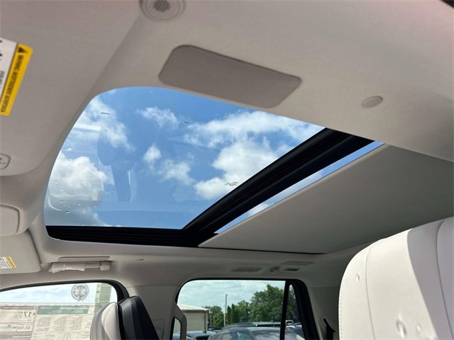 New 2025 Lincoln Navigator Reserve image 24