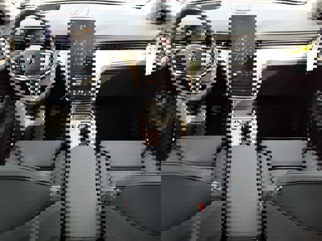 New 2025 Volvo EX90 Plus w/ Protection Package Premier image 10