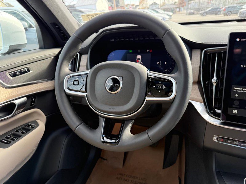 New 2026 Volvo XC90 B6 Core image 8