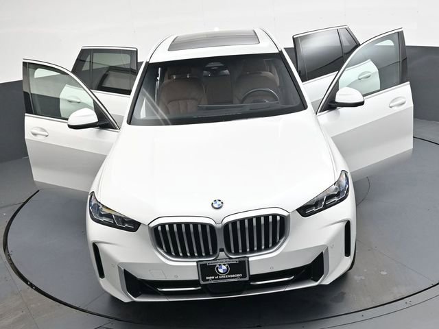 Used 2025 BMW X5 xDrive40i image 38