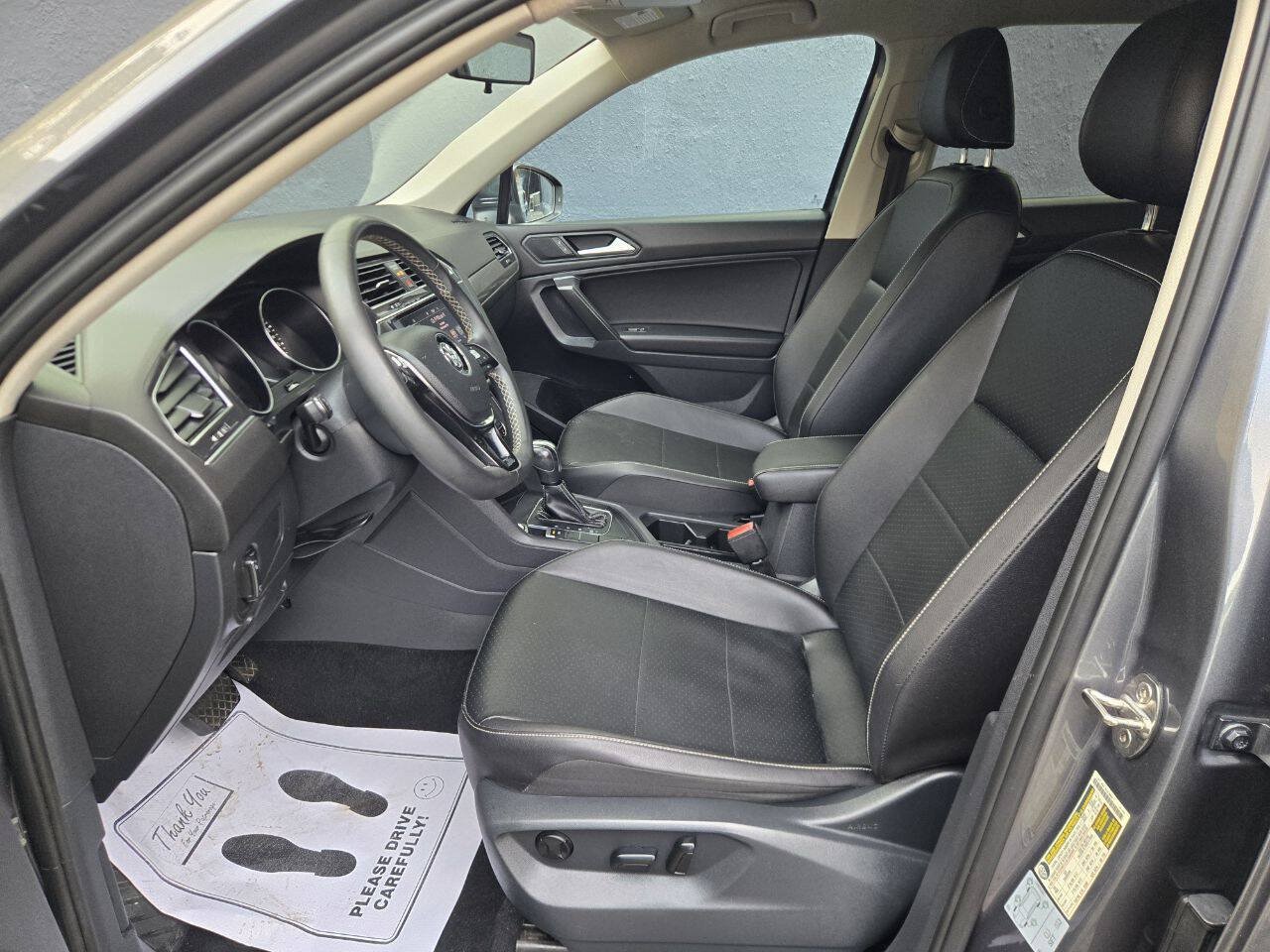 Used 2021 Volkswagen Tiguan SE FWD image 7