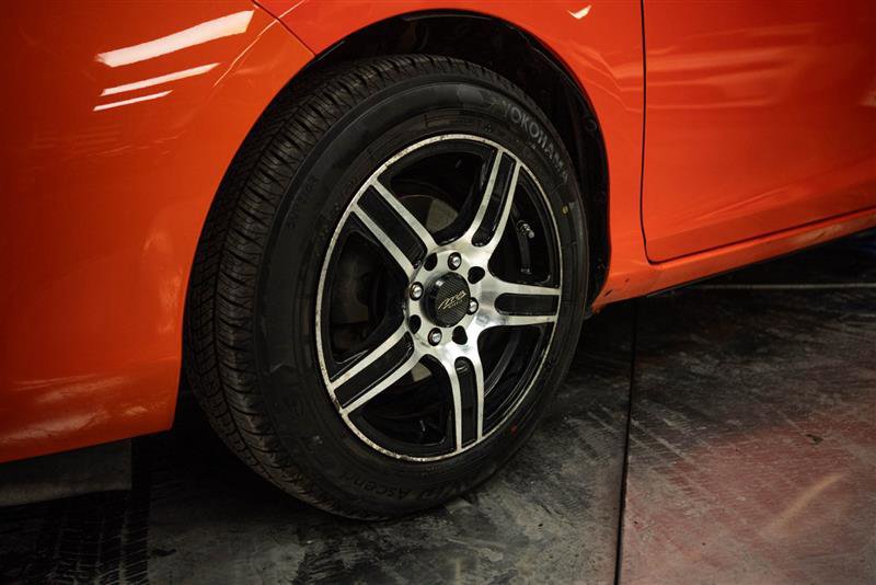 Used 2012 Toyota Prius C Two image 3