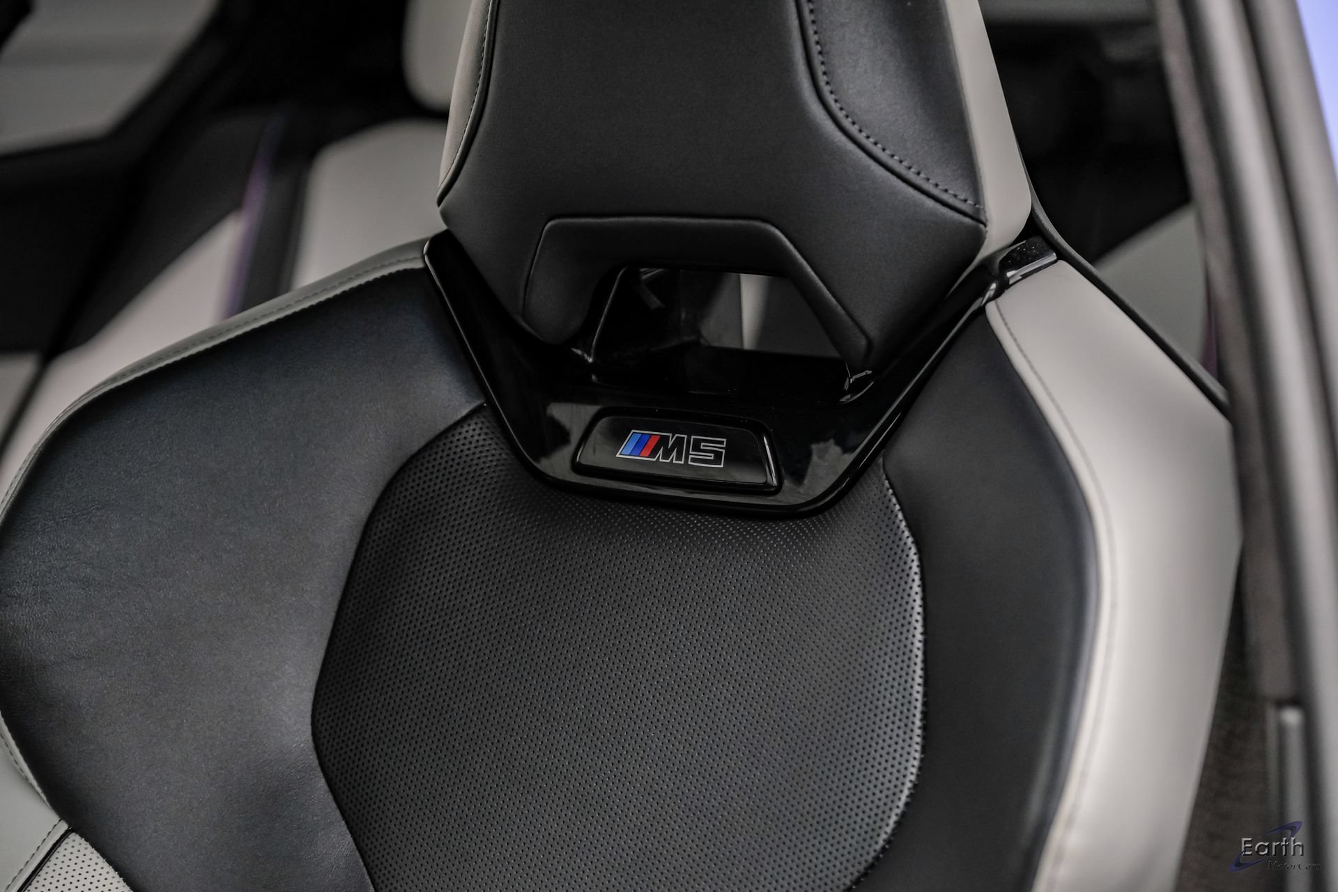 Used 2025 BMW M5 w/ Carbon Package AWD/4WD image 42