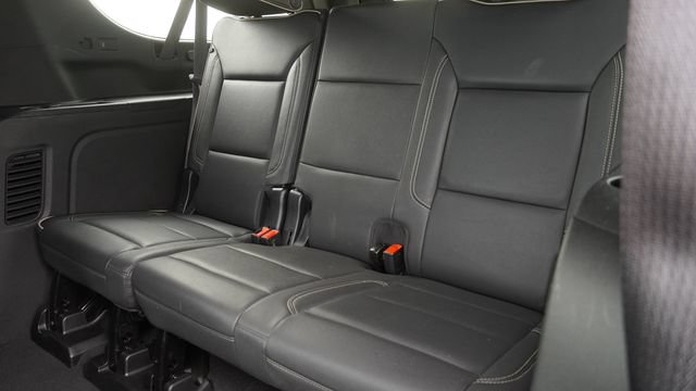 Used 2024 Chevrolet Suburban Premier AWD/4WD image 14