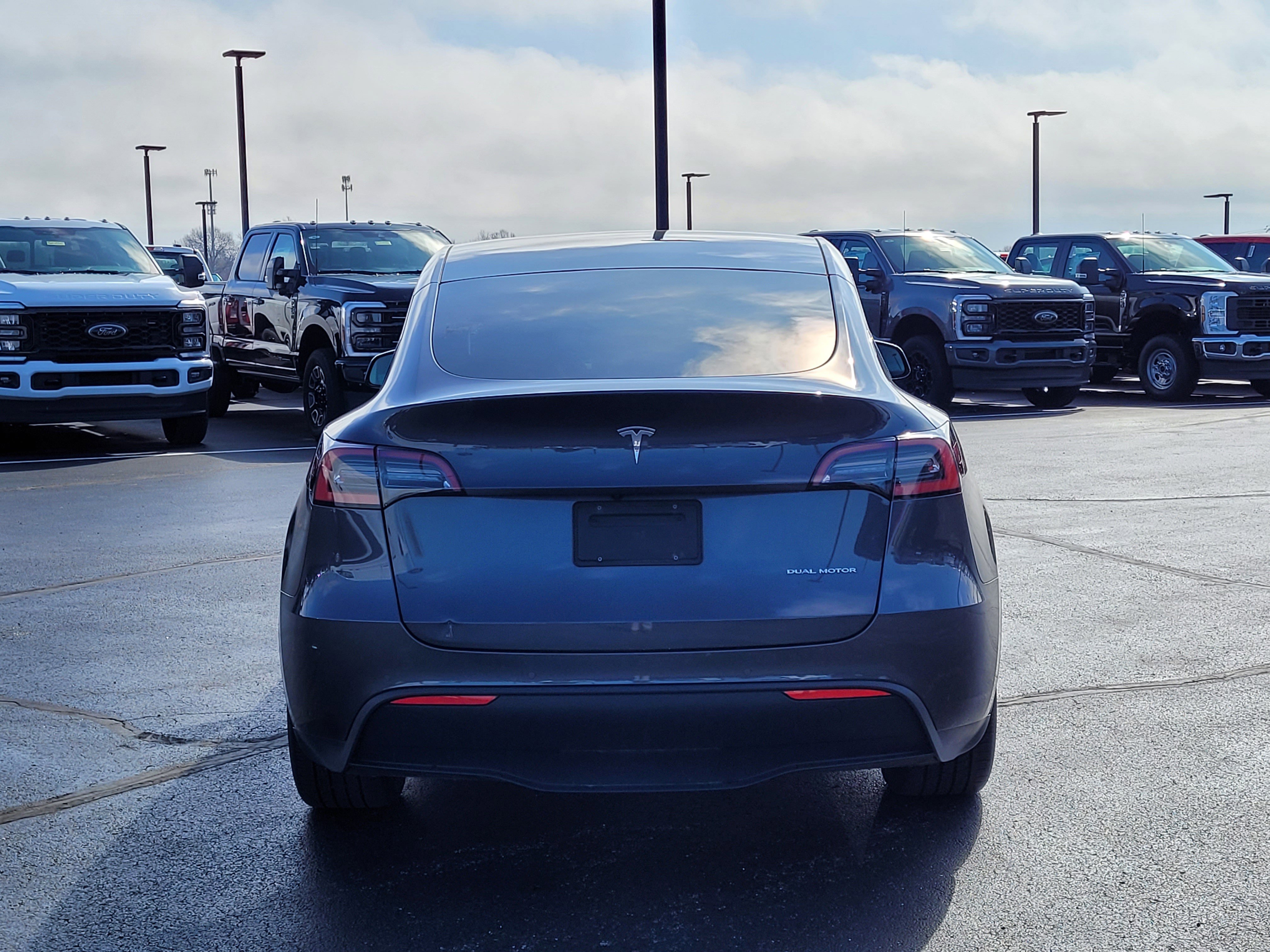 Used 2021 Tesla Model Y Long Range image 5