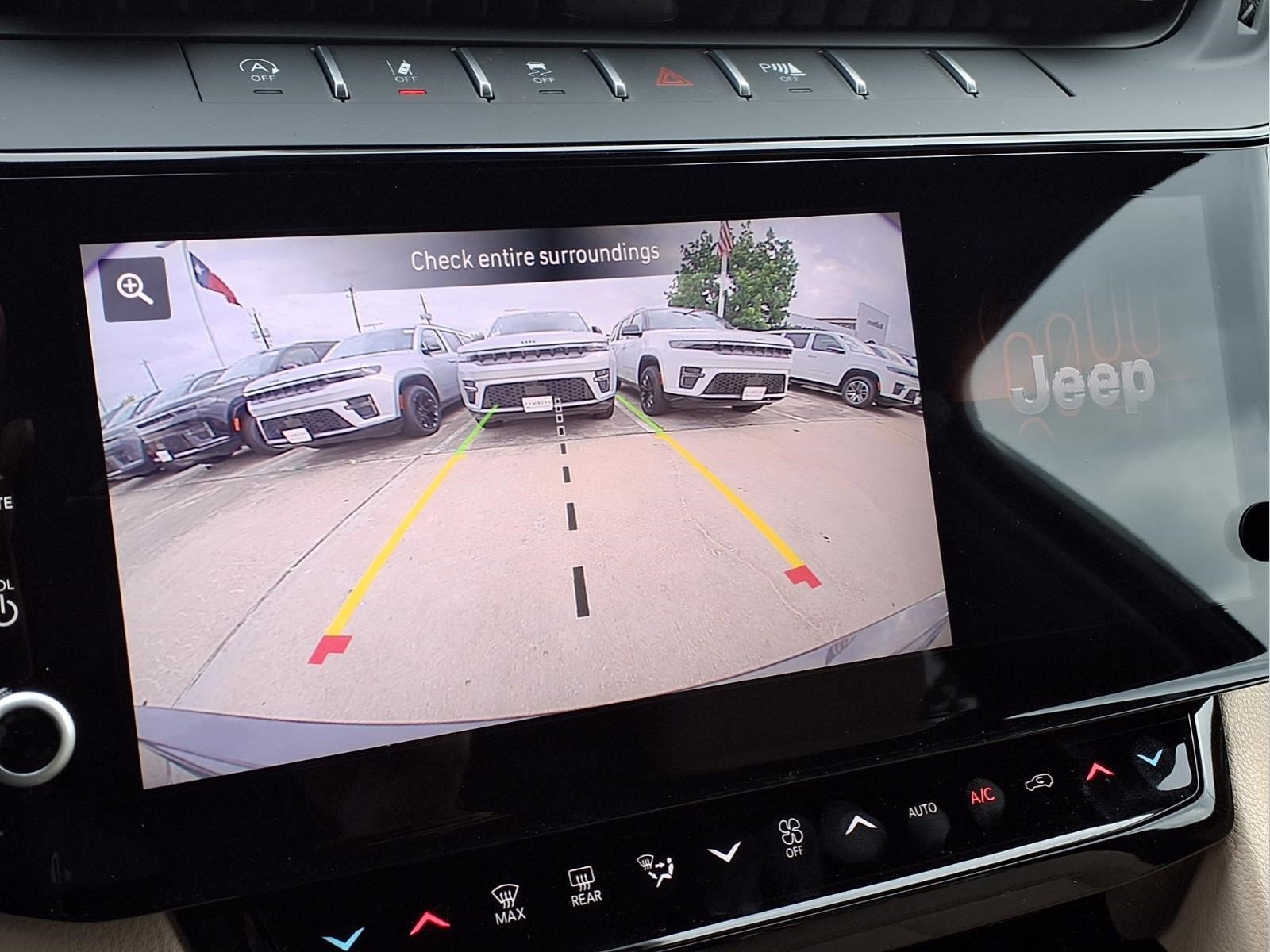 New 2026 Jeep Grand Cherokee Limited AWD/4WD image 15
