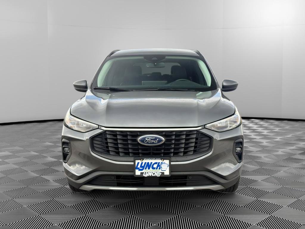 Used 2025 Ford Escape Platinum AWD/4WD image 7