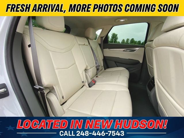 Used 2020 Cadillac XT5 Premium Luxury w/ LPO, Floor Liner Package FWD image 27